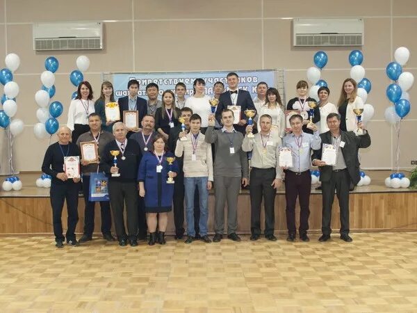 Россети элиста. Россети юг элиста начальники. Пао россети юг калмэнерго. Калмэнерго элиста. Соцзащита элиста.