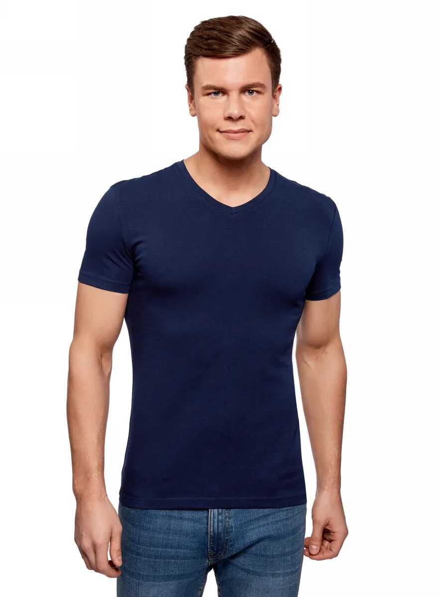 Oodji Basic футболка. Мужчина в синей футболке. Базовые футболки мужские. Футболка синяя.