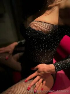 Leaked queenece(50 images) 