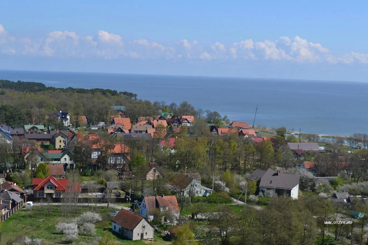 Поселки калининградской области. Поселок Морское Куршская коса. Поселок Рыбачий Куршская коса. Поселок Взморье Калининградская область. Посёлок Рыбачий Калининградская область.