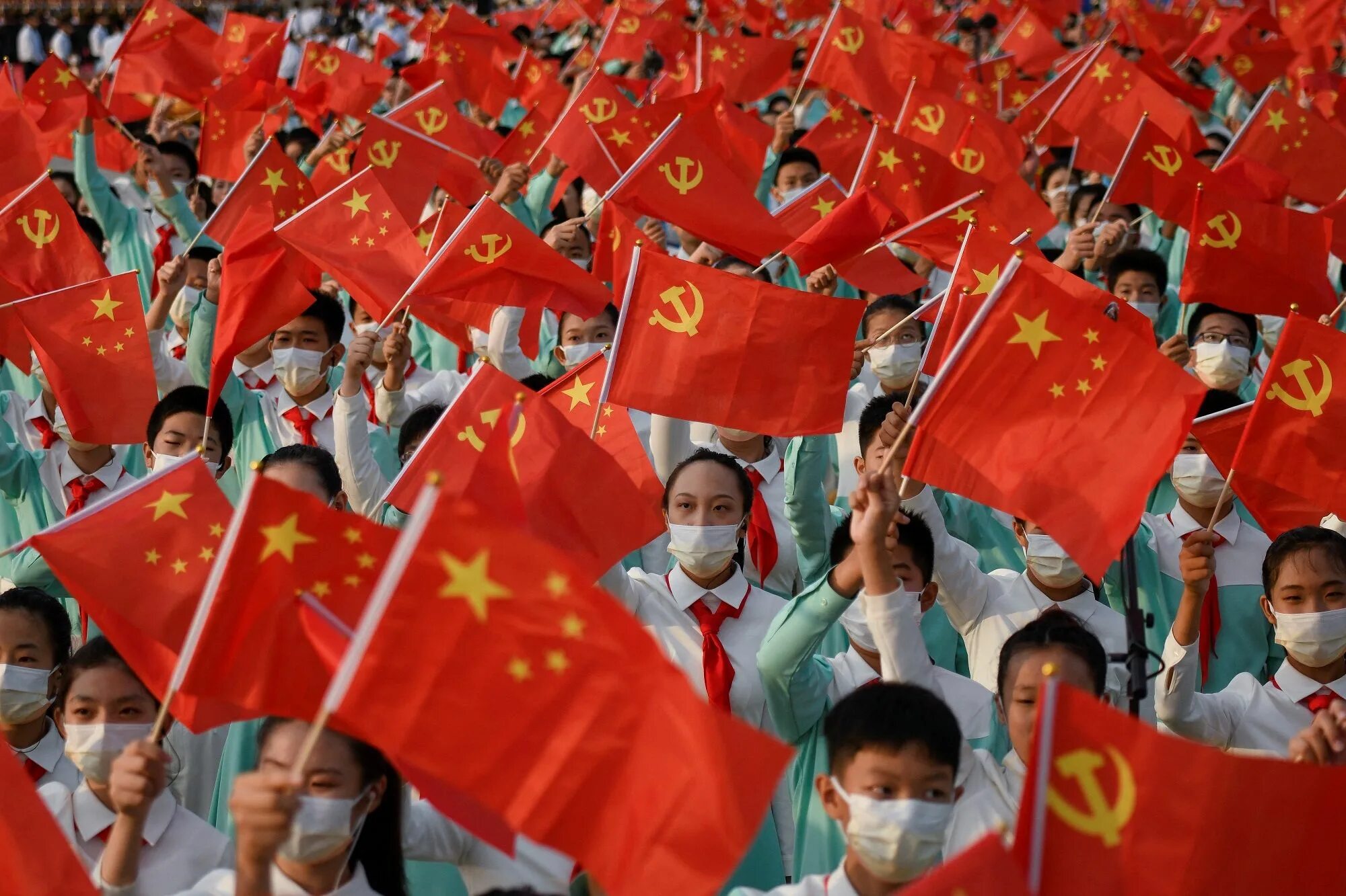 Как китайцы называют знак французы. Компартия Китая Мао. Коммунистическая партия Китая 1949. Флаг китайской Компартии. Флаг Коммунистической партии КНР.