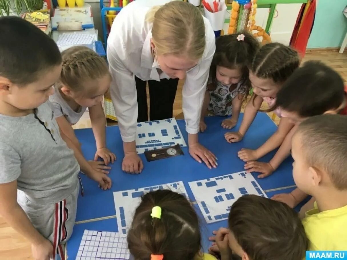 Ориентировка на листе для детей. Ориентировка в пространстве для дошкольников. Пространственное расположение предметов. Ориентировка в пространстве для дошкольников. Игры в пространстве для детей.