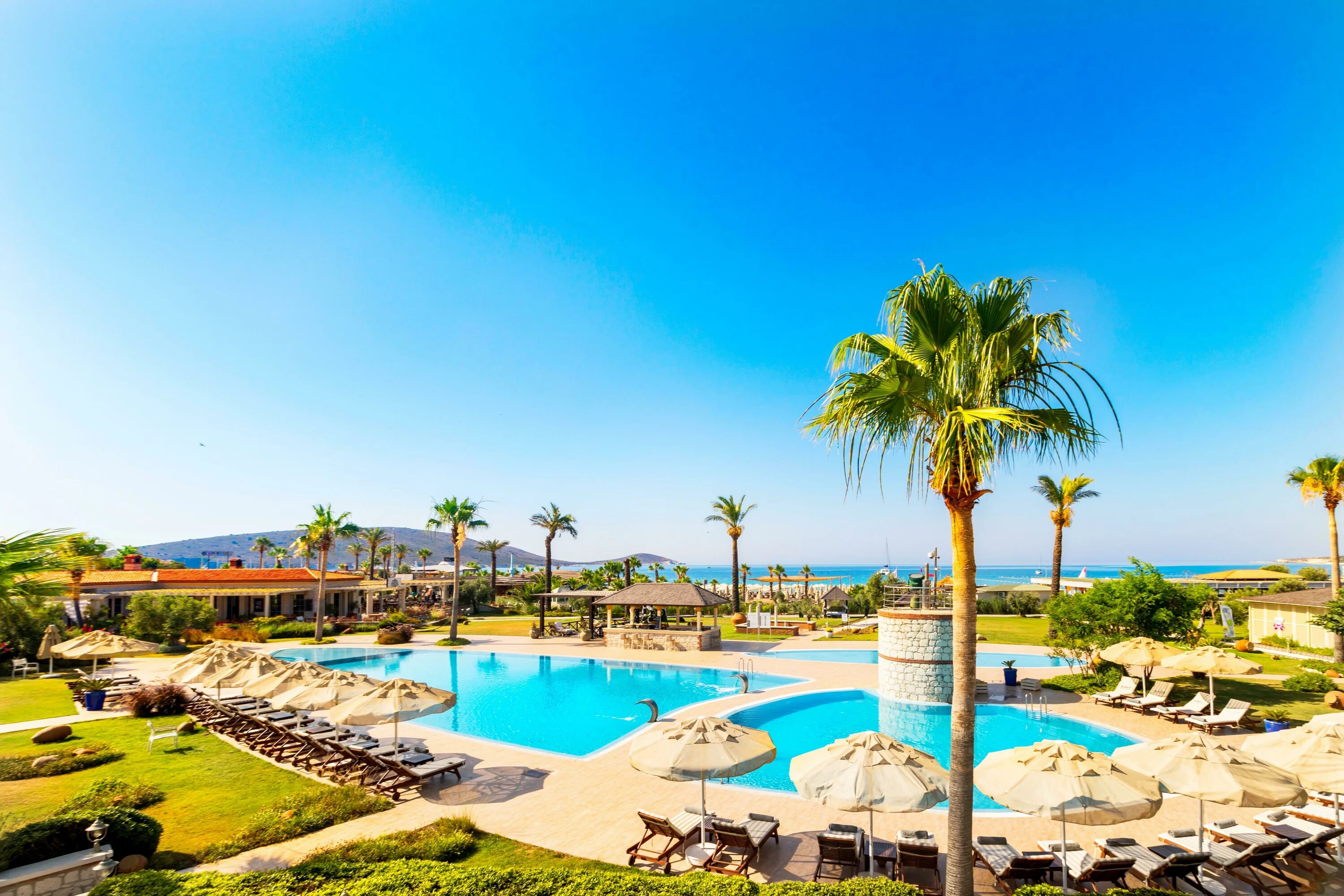 Цены в турции 2024 году на отдых. Kairaba Aqua mondo Resort 5 Египет Хургада. Кайраба Алакати Бич. Бальси Бич Резорт фото. Измир Турция отдых.