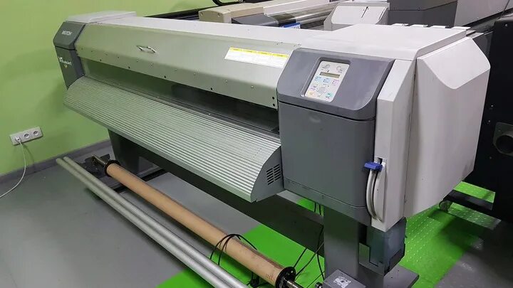 Ширина плоттера. Mutoh плоттер. Плоттер Mutoh AC-1000. Плоттер а1 габариты. Принтер Mutoh широкоформатный.