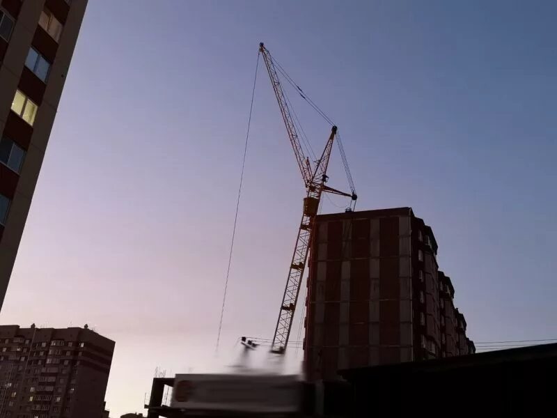 Падение подъемного крана