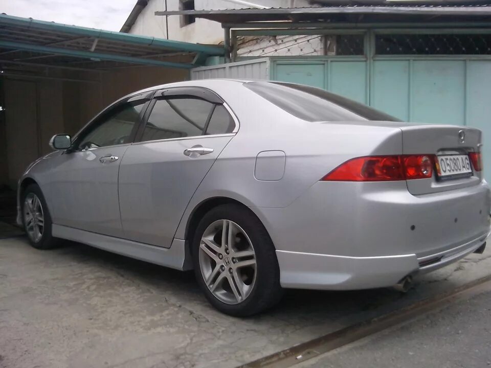 Honda r17. Honda Accord 7 r17. Honda Accord 7 диски. Honda Accord 7 r 16. Honda Accord 2005.