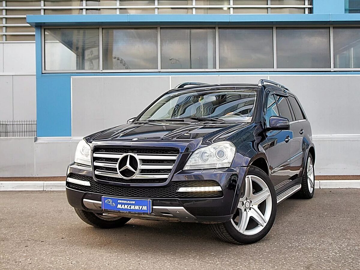 Купить мерседес джи. Mercedes Benz gl 500 2010. Mercedes gl 164 2010. Mercedes gl 500 2010. Мерседес gl x164 2022.