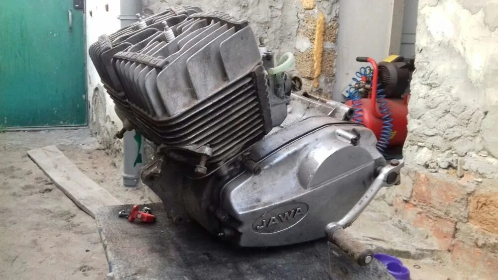 Двигатель ява 638. Двигатель ява 350 638. Двигатель ява 350. Спортивный мотор на яву. Новый двигатель ява 638.