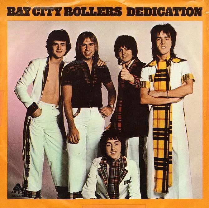 City rolling. Bay City Rollers 1974. Bay City Rollers дискография. Иэн Митчелл Bay City Rollers. Bay City Rollers 1976-dedication обложка альбома.