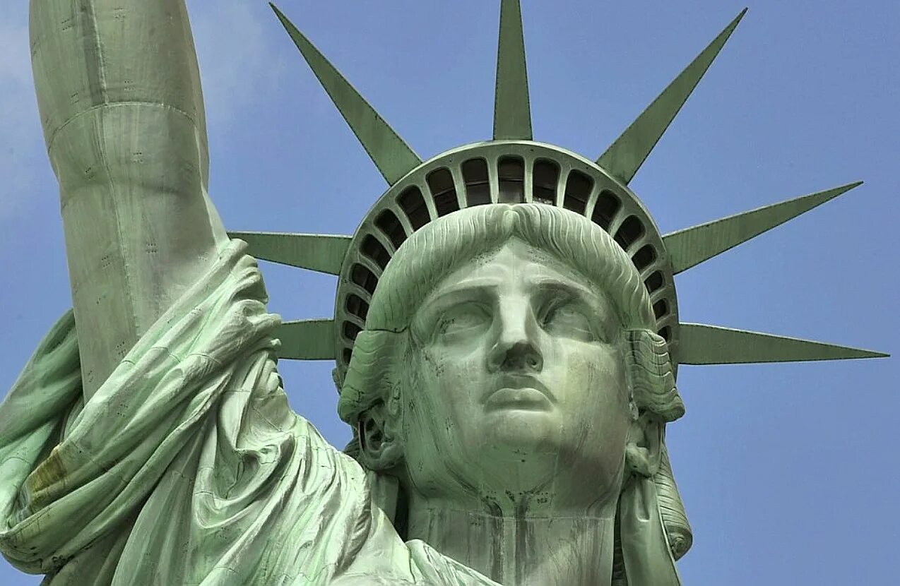 История статуй. Статуя свободы США. Статуя Либерти. Статуя свободы богиня Геката. Символ свободы США.