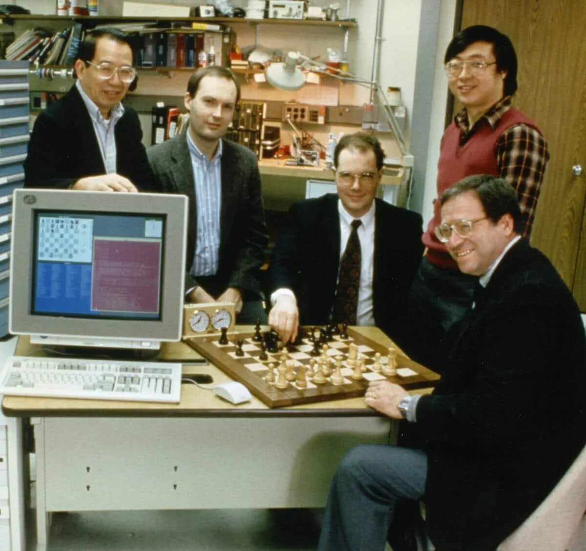 Ibm программирование. Суперкомпьютер ibm deep blue. ibm computer 1996.