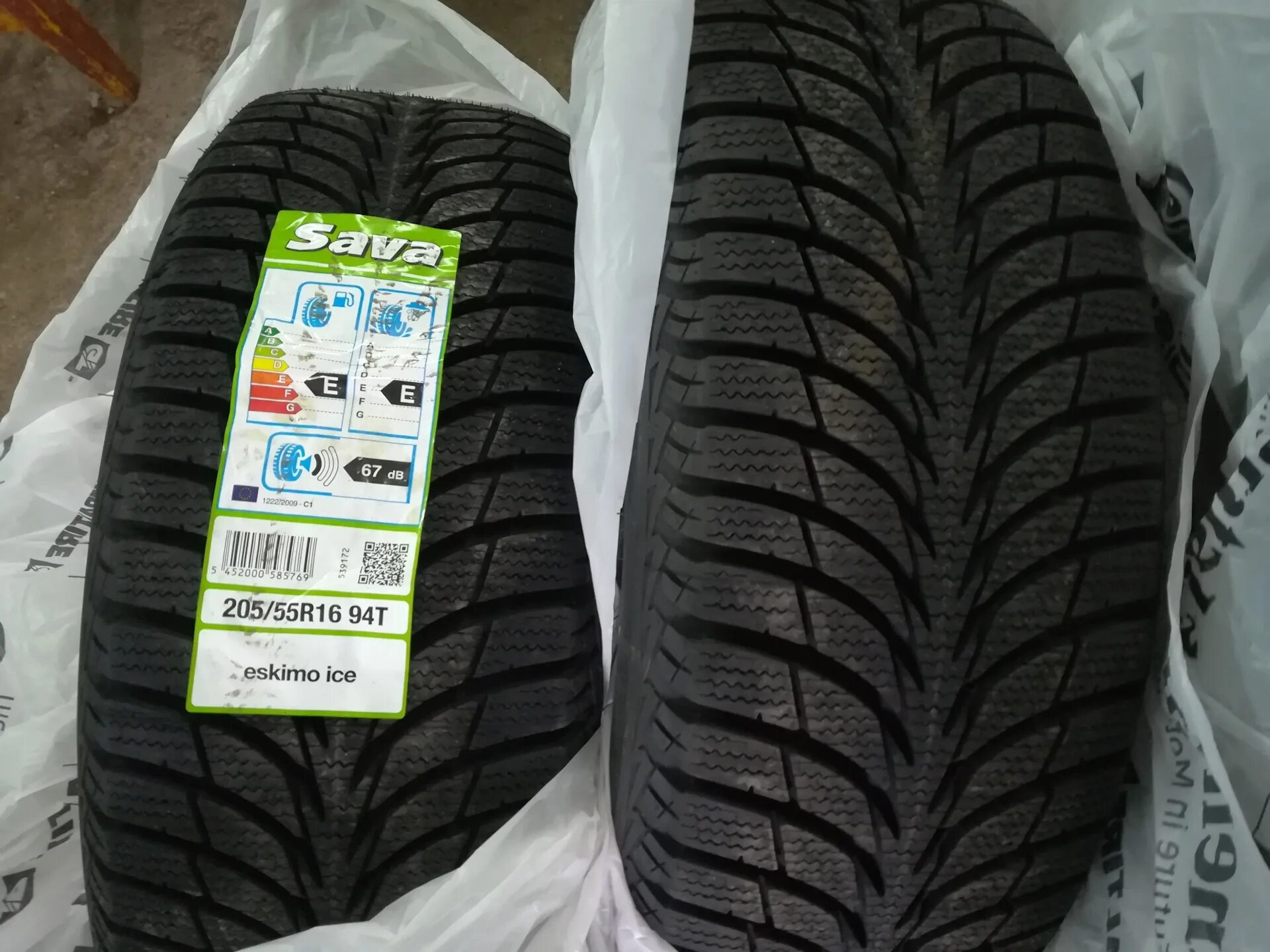 Купить 205.55 16. Sava 205/60 r16. Sava Eskimo Ice 205/55 r16. 205-55-16 Sava липучка. Sava 215-55-16.