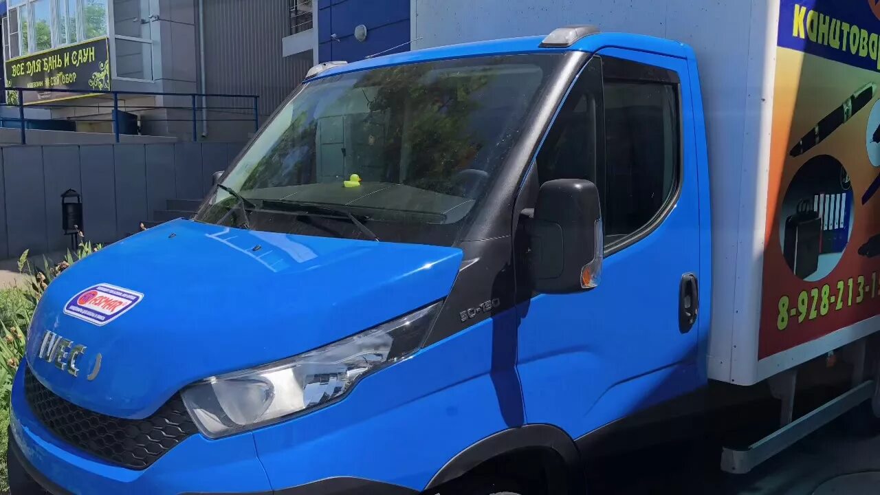 Автосервис ивеко дейли. Iveco daily 6. Ремонт iveco daily. Ивеко дейли ремонт. Iveco daily модельный ряд.