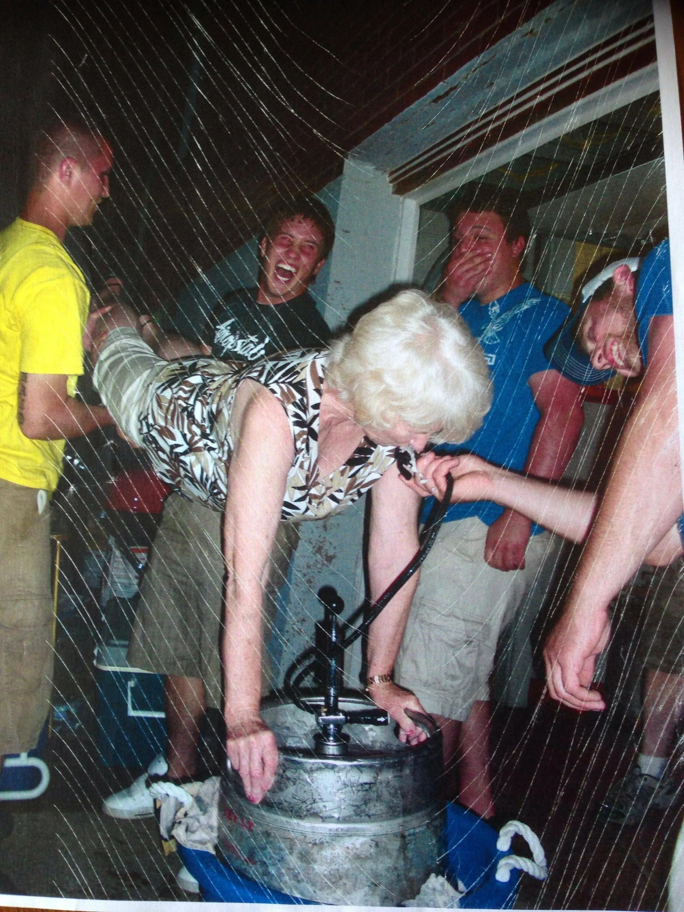 пьяные женщины постарше