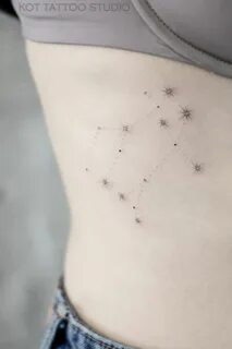 Большая медведица из родинок