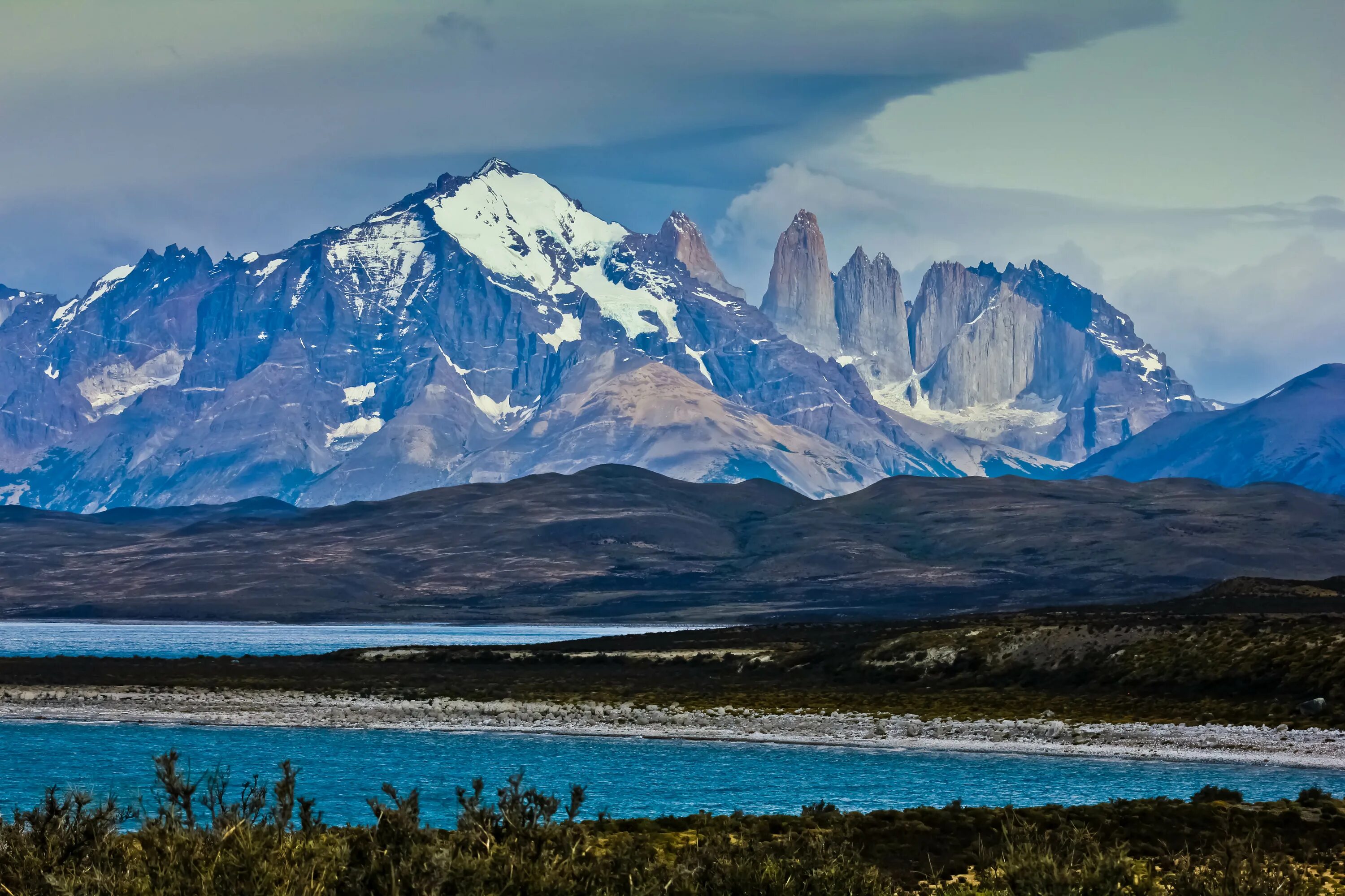 Северная Патагония Аргентина. Патагонские Кордильеры. Кордильеры Чили. Северная Патагония, Чили.