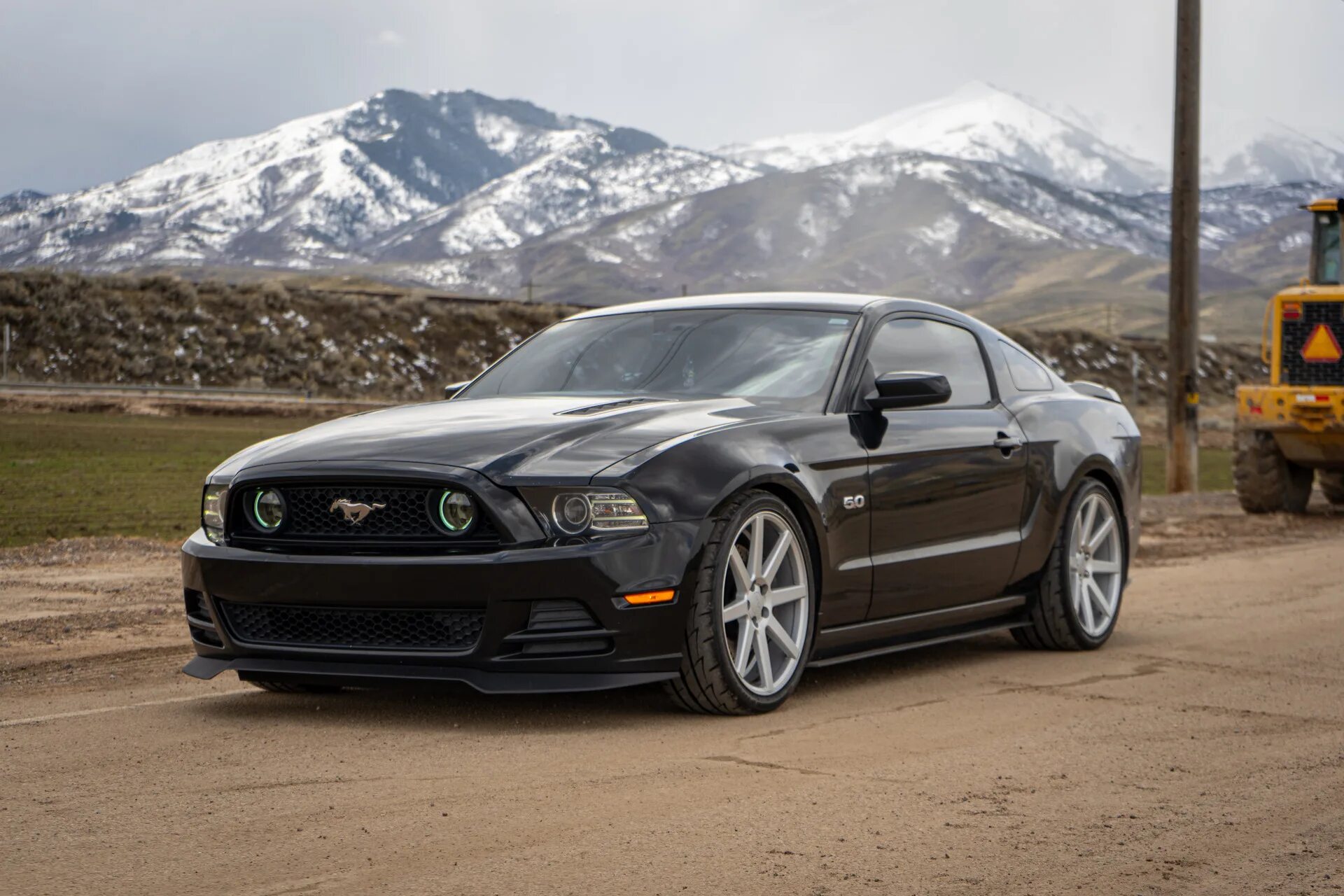 Форд мустанг 5.0. Форд Мустанг gt 5. Ford Mustang gt 5.0. 2010 Ford Mustang 5.0 gt.