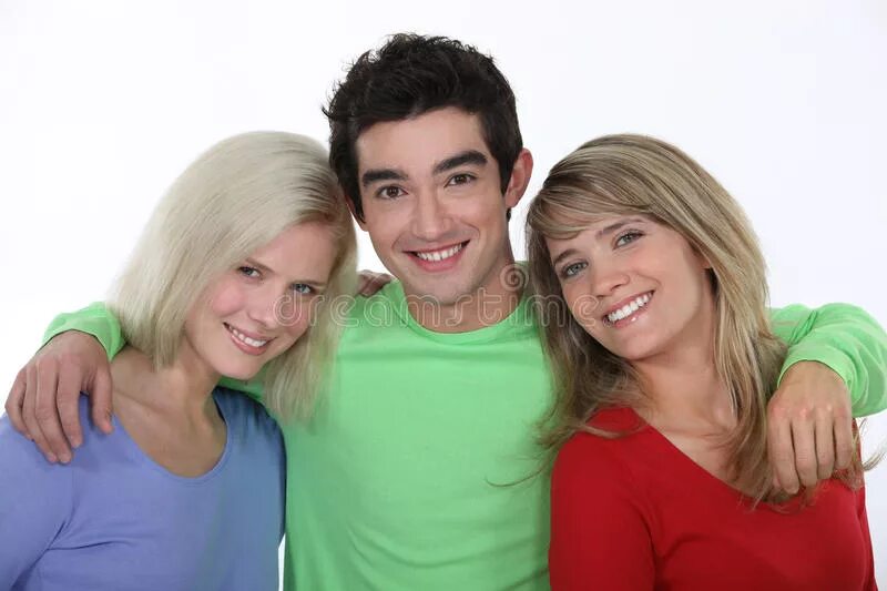 Близкие друзья / queer as folk» (2000-2005). Друзья и встречи. Сериал близкие друзья 1999 великобритания. Дружеские объятия. Дружба между людьми.