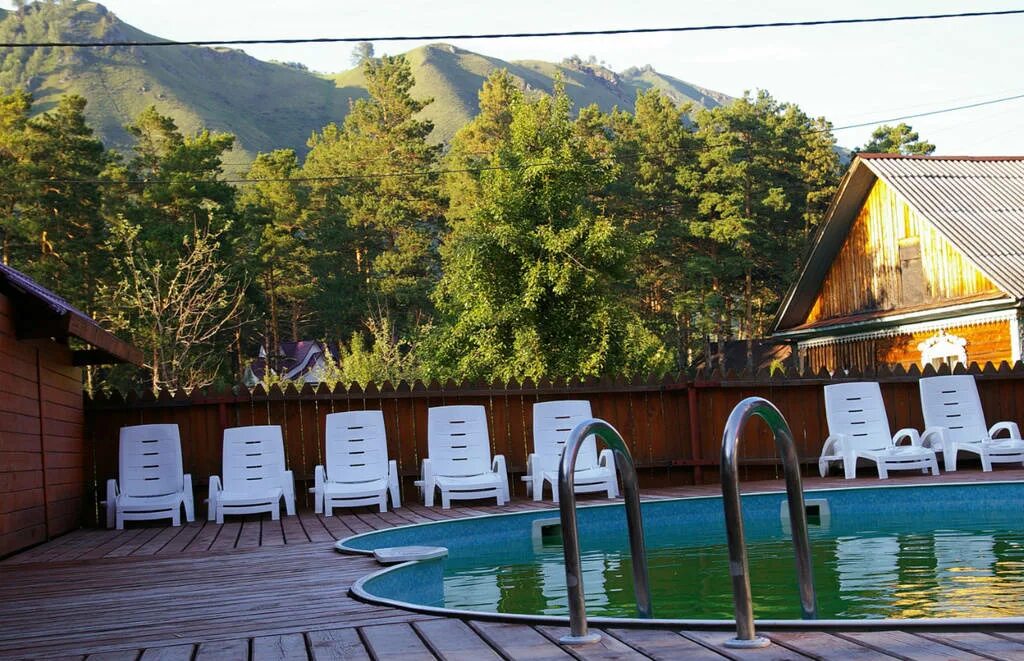 Манжерок отель горный. Гостиничный комплекс манжерок горный алтай. Горный отель парк маржерокок. Парк отель манжерок горный. Отель манжерок горно алтайск.