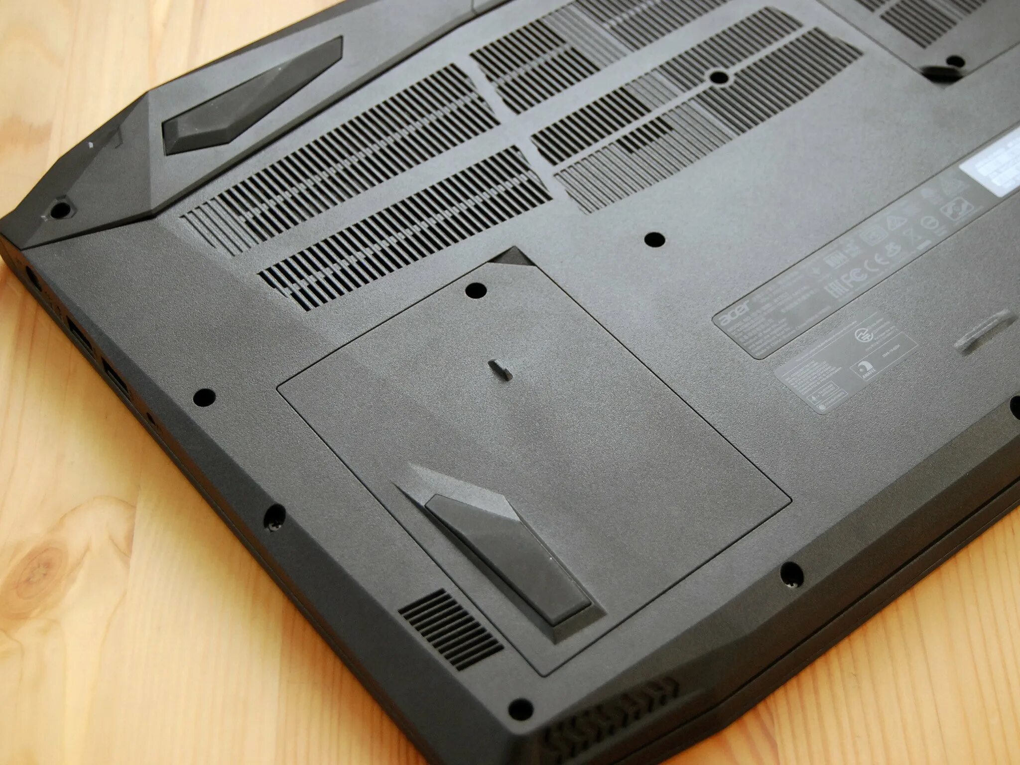 Acer nitro 5 ssd upgrade. Hdd для ноутбука acer nitro 5. Acer nitro 5 жесткий диск. Acer nitro 5 жесткий диск. Ссд в асер нитро 5.