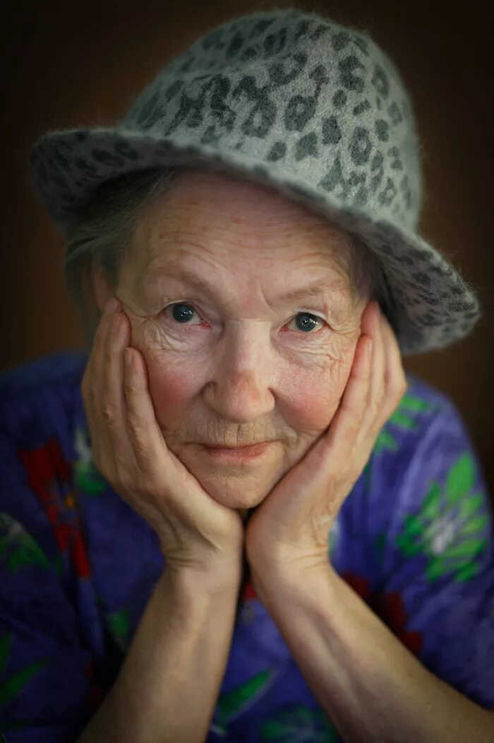 Портрет мамы. Портреты мам фото. Портрет мамы. Портрет мамы. Светлана вологжанина художница.