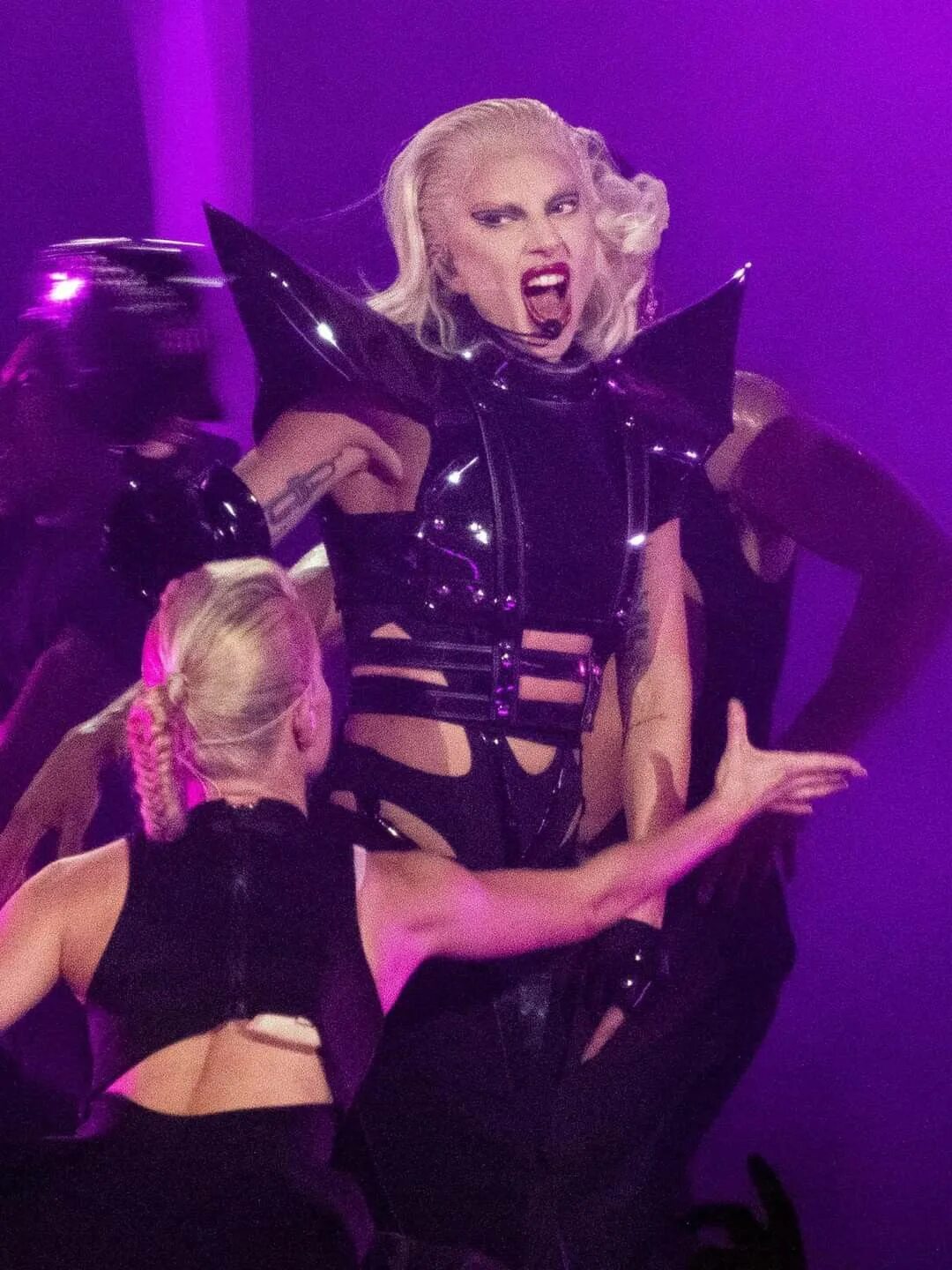 Леди гага сейчас 2022. Леди гага 911. Lady gaga chromatica ball hbo. Lady gaga chromatica ball hbo. Lady gaga chromatica ball hbo.