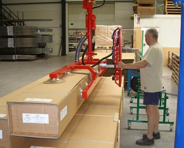 To move png. Перемещение ящиков. Сколько весит пластиковый ящик. Пластиковые ящики на колесиках. Time to move png.