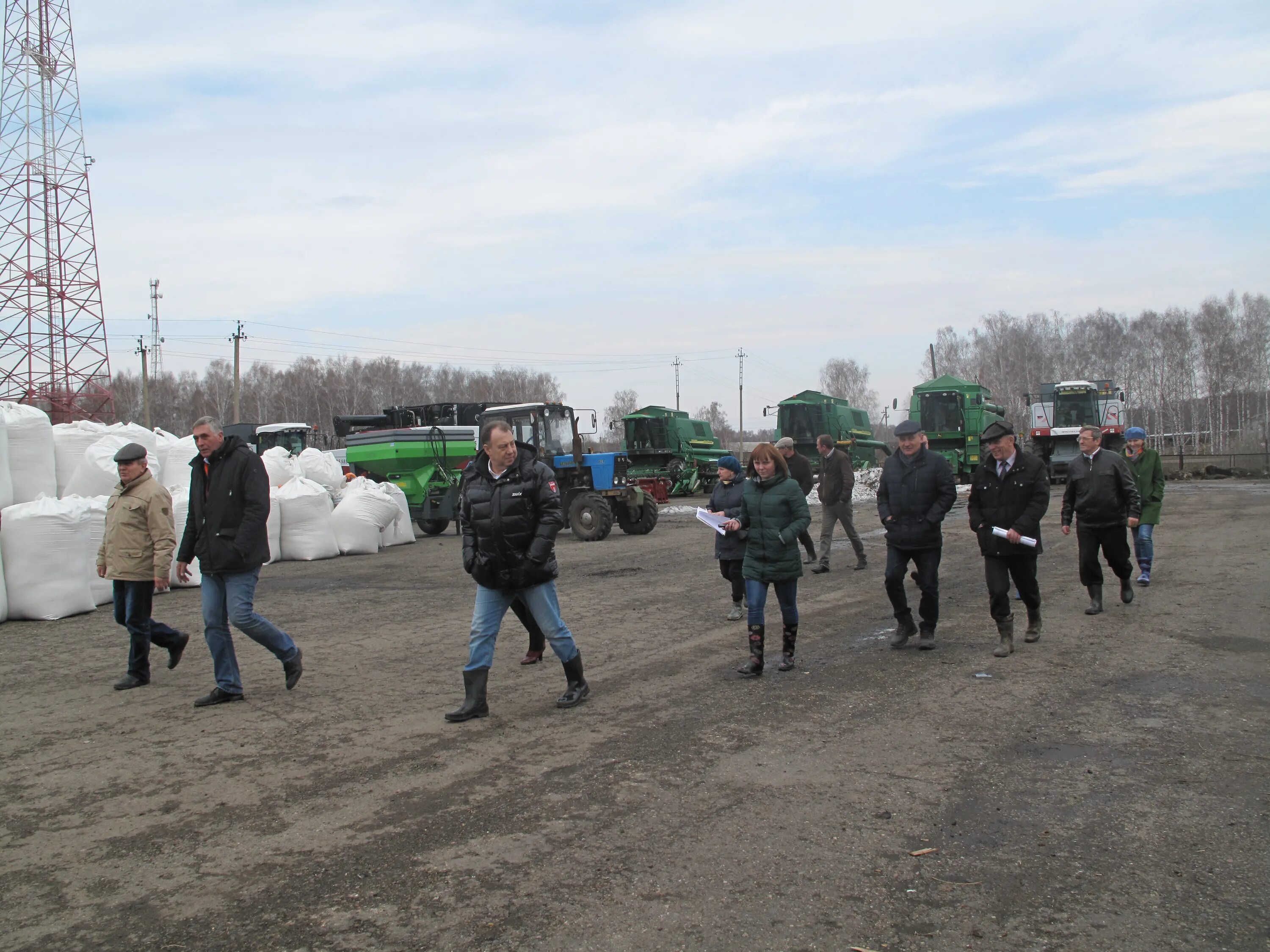 Погода в чилино. Посевная кампания Кожевниковский район. Сельское хозяйство в Кожевниковском районе. Кожевниковский район Томской области. Вороново Кожевниковский район Томская область.