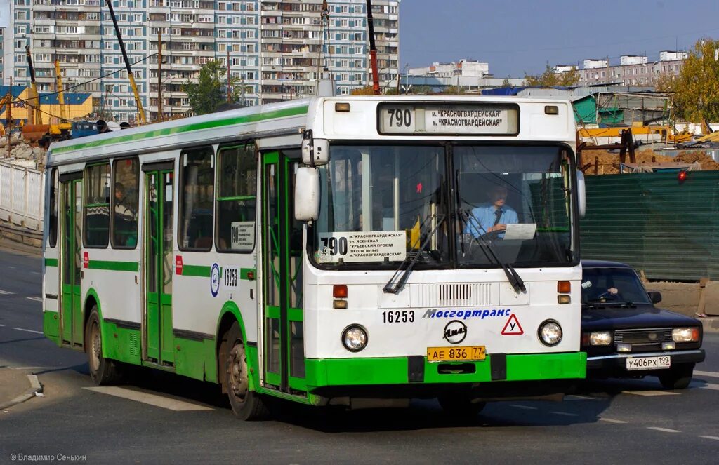 Икарус 435 розовый москва. С 790 маршрут автобуса москва. Нефаз 5299 40 51. Mercedes-benz-223206. Икарус 415.