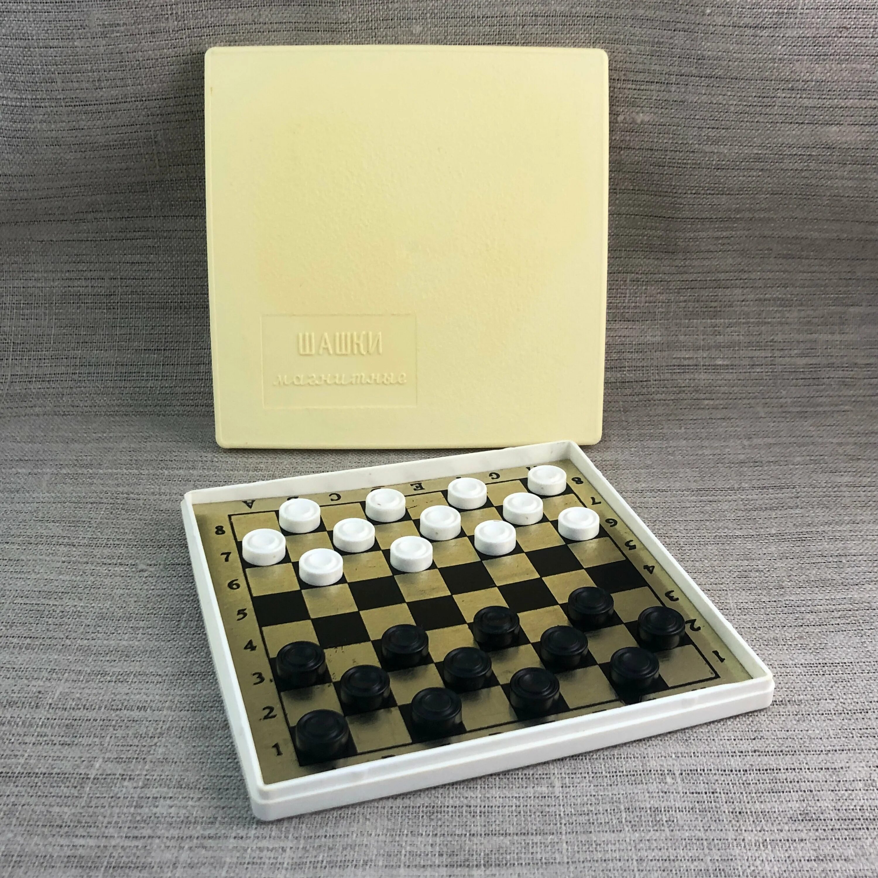 шашки дорожные знаки. шахматы + шашки + нарды "кинг 27", madon. шашки походные. шашки ленинград ссср. шашки магнитные дорожные.