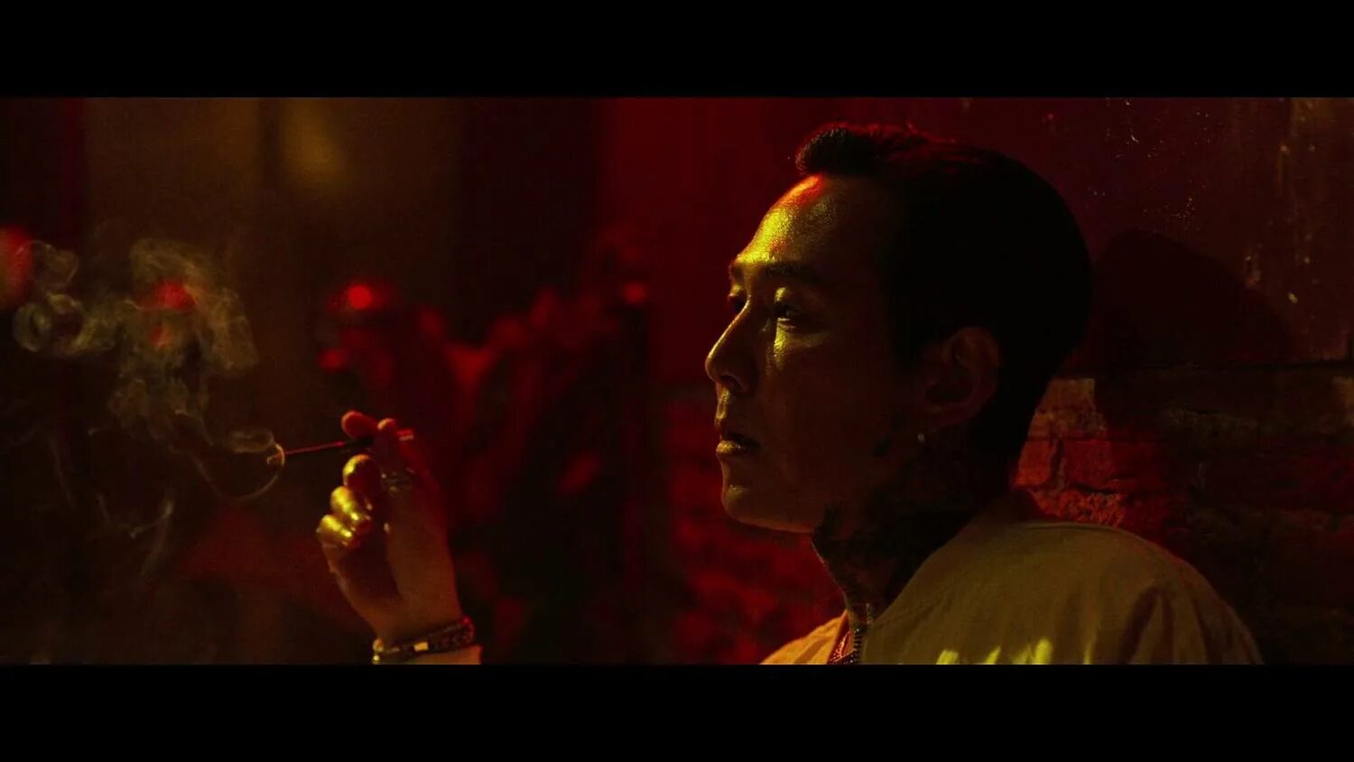 Избави нас от лукавого ужасы. Избавь нас от лукавого фильм 2006. Избави нас от лукавого 2014. Эрик бана избави нас от лукавого. Лукавый концовка.