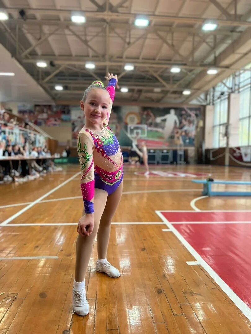 Новогодний турнир по спортивной аэробике 2022. Гинжул галина михайловна. Аэробика 2022. Фитнес аэробика дуэт. Спортивная аэробика для детей.