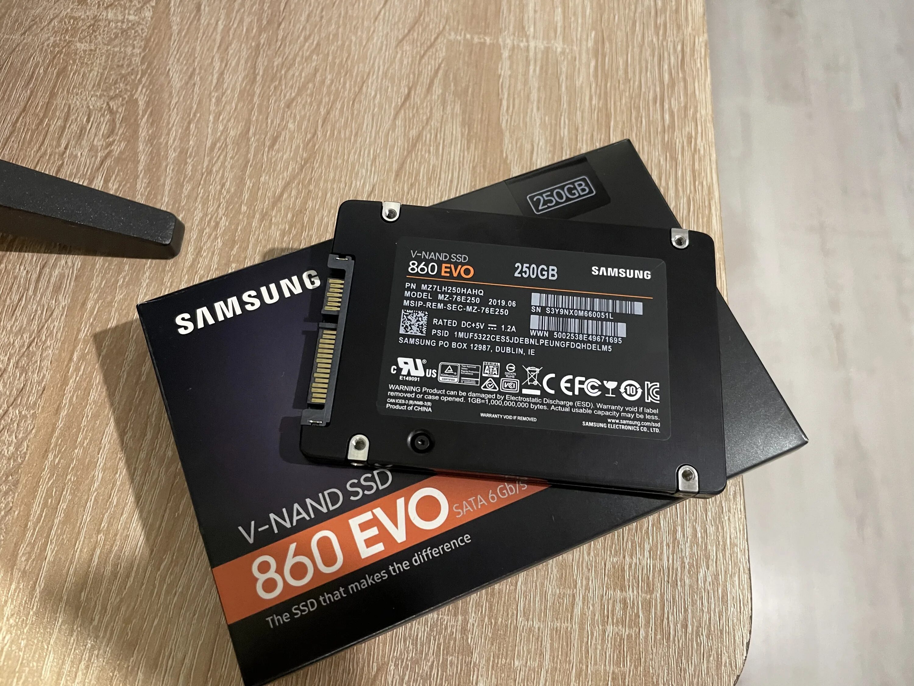 Накопителей samsung 860 evo