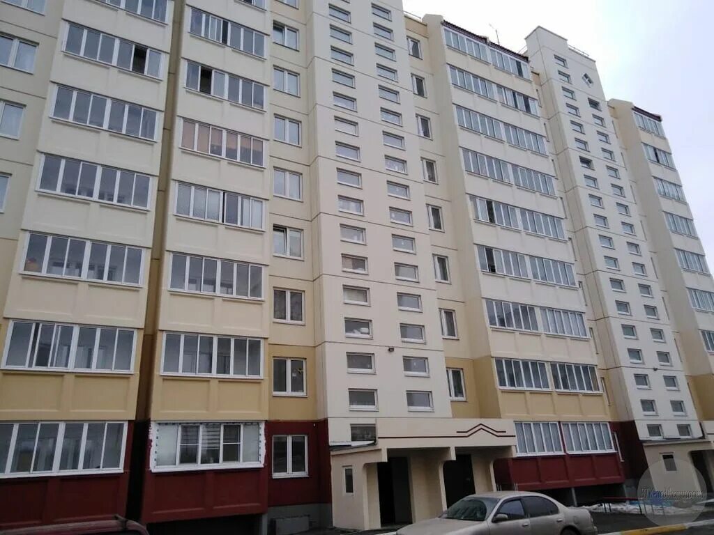 Ул е