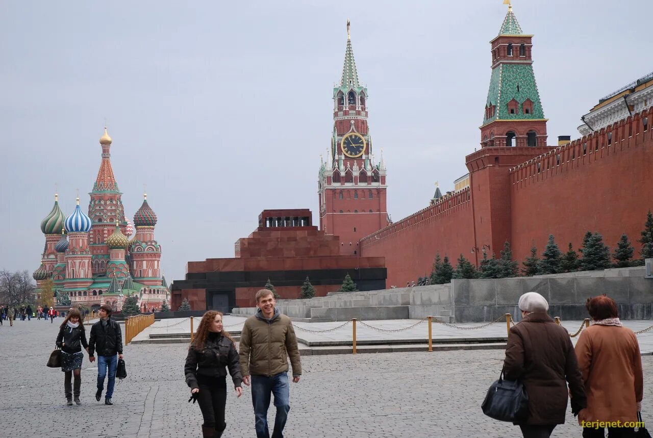 Хочешь увидеть москву. Путешествие по Москве. Путешествие в Москву. Путешествовать в Москве. Совершить путешествие по Москве.