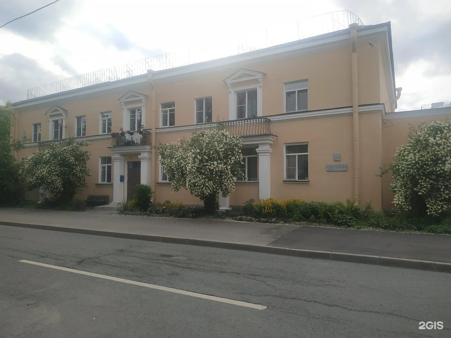 Севастопольский 43а