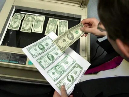 Фальшивые деньги доллары