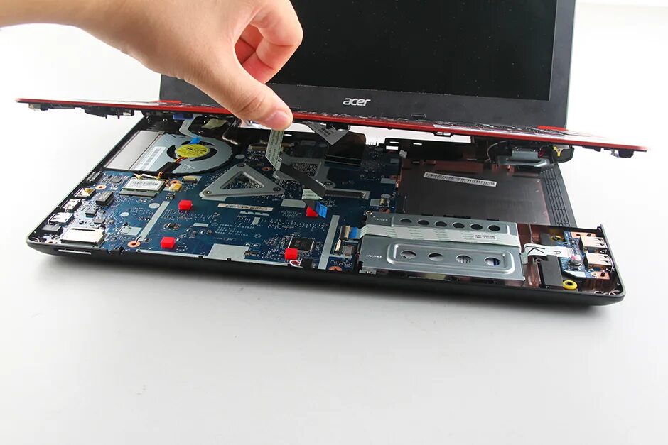 Открыть ноутбук асер. Acer Aspire 572g. Acer e1-572g. Acer Aspire e1 572g. Acer Aspire e1-572 Battery.