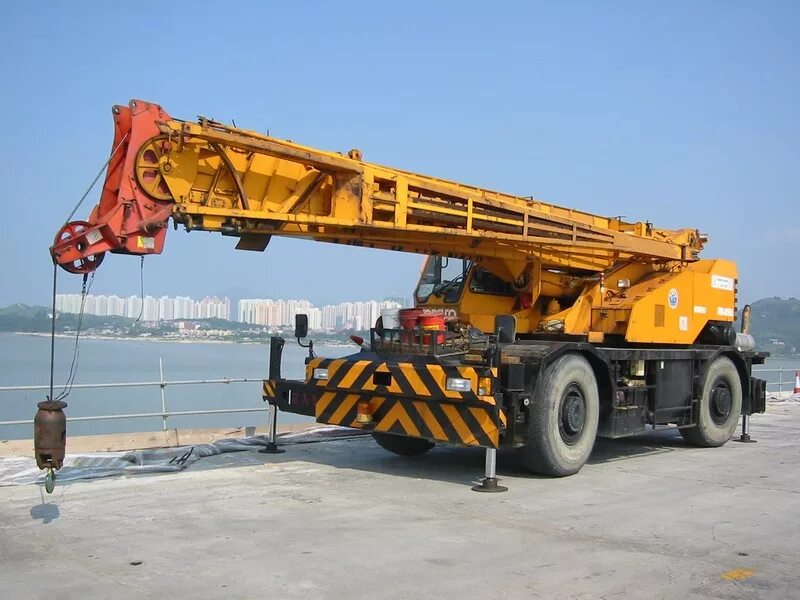 070. кран машиниста 013. кронштейн крана машиниста 013а. кран машиниста локомотива 395. 070.