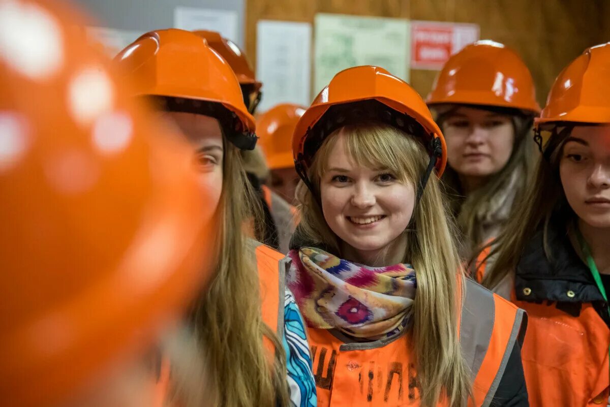 Промышленный туризм москва. Гок губкин. Завод вмз выкса. Проект промышленный туризм. Производственные экскурсии.