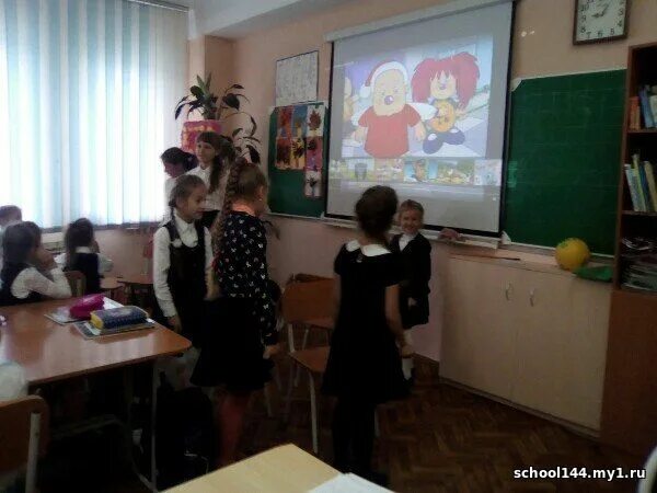 красноярск мкр солнечный школа 144. красноярск мкр солнечный школа 144. школа 144 самара. линейка в школе номером 144 2022 г 6 мая нижегородская область.