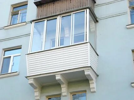 Входят лоджии или балконы