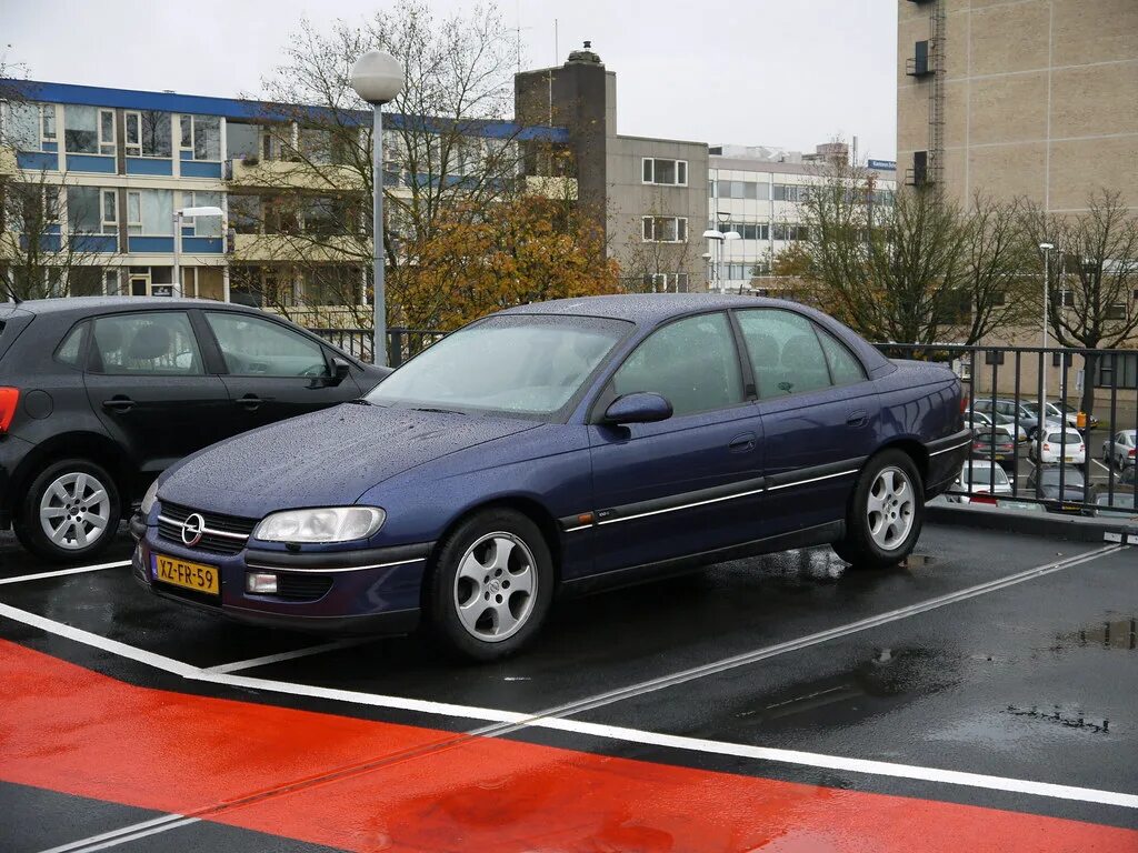 Омега б 2.2 дизель. Opel Omega 2.5 1994. Фольксваген Омега. Омега 2.5 Омега синий представительский класс. Опель 1999 в тонере.