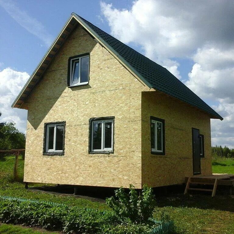 Построил дом 1 миллион. Дешевый каркасный дом. дешевый коттедж. каркасный дом за 500 тысяч рублей. дешевый щитовой дом.