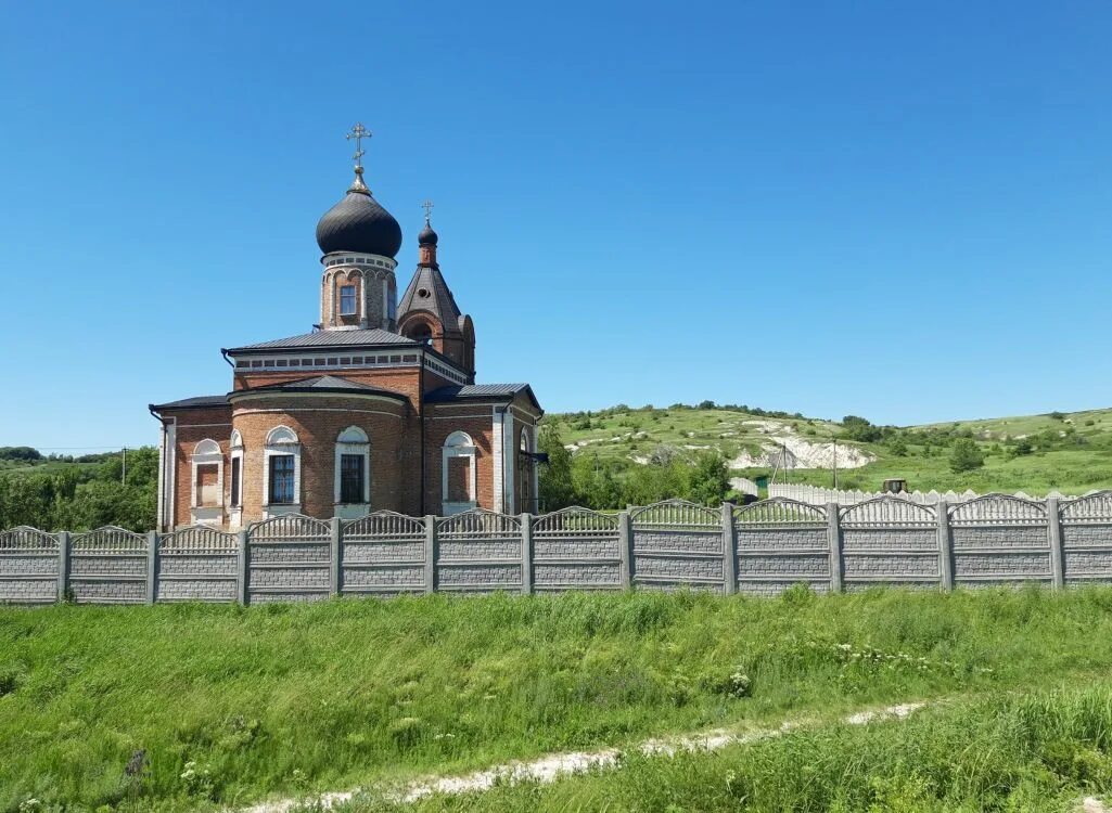 Никольское ростовская область. Слобода Никольская Миллеровского района. Покровская Церковь Никольская Миллеровский район. Церковь Покрова Пресвятой Богородицы Ростовская область. Церковь Титовка Ростовская область.