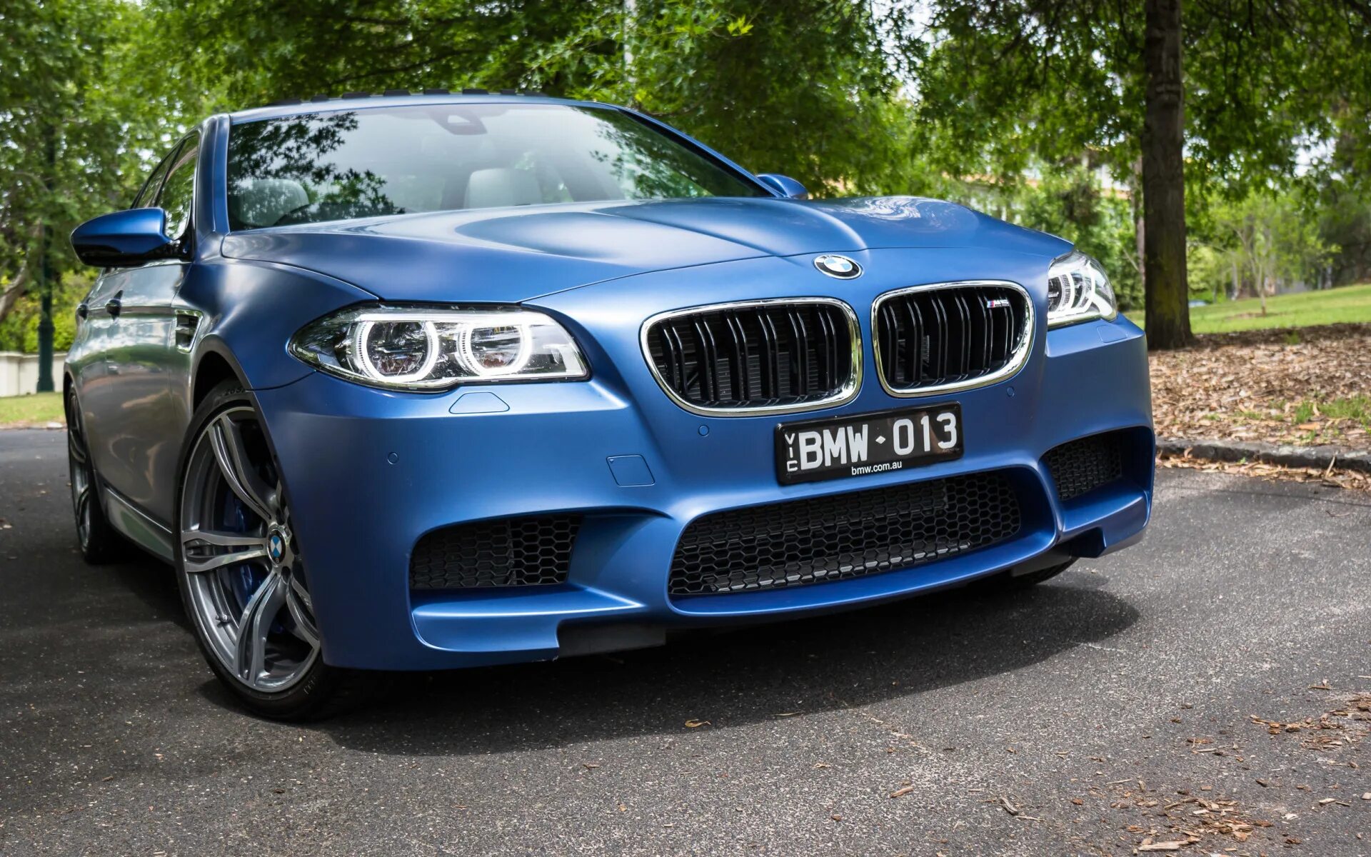 Bmw m 10. BMW m5 f10. BMW m5 f10 Blue. BMW 5 f10. BMW m5 f10 2022.