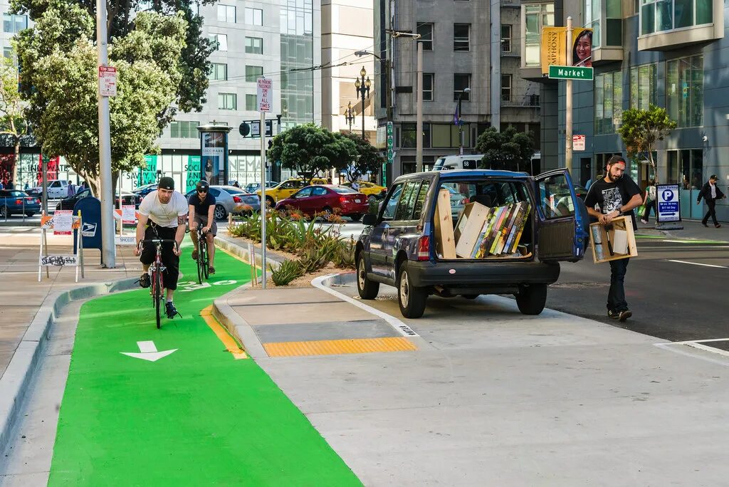 Bicycle Lane. Приоритеты стрит фото. Bidirectional Bike Lanes. Bike and Ride Urban planning. Bike lane