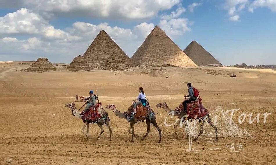 Экскурсии в хургаде египет 2024. Каир пирамиды экскурсия. Хургада Каир экскурсия на пирамиды. Каир пирамиды экскурсия из Хургады. Пирамиды Гиза экскурсия из Хургады.