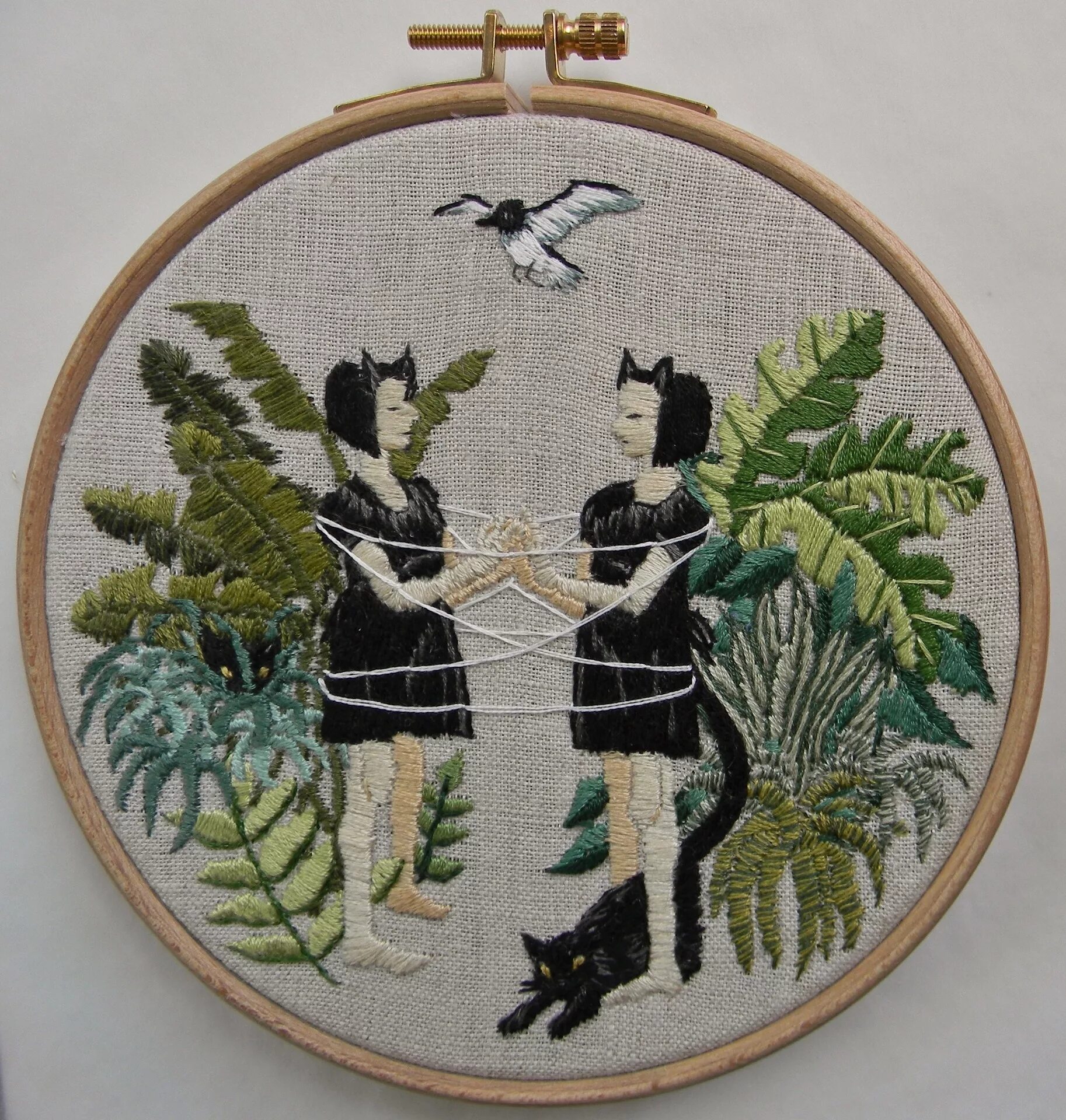 Вышивка интересны. Вышивка broderie stitch. Вышивка broderie stitch. Вышивка объемные домики. Вышивка гладью домики.