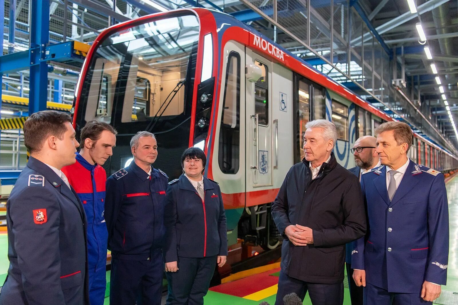 Москва 2020 вагоны метрополитена. Поезд метро. Собянин и электробус.